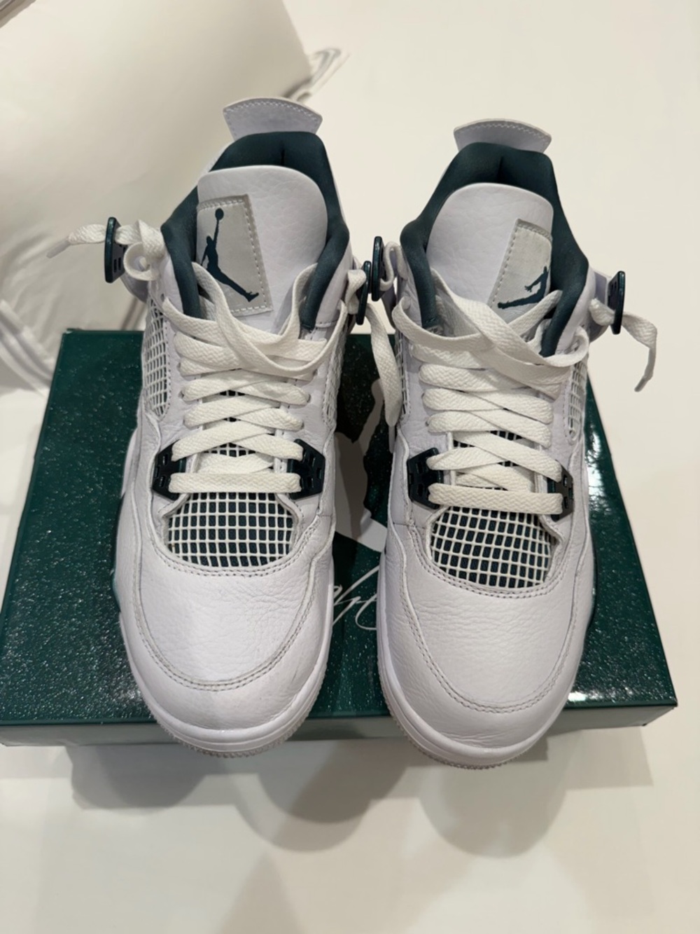 Jordan Air Jordan 4 Retro GS White  Oxidized Green. Size youth 7